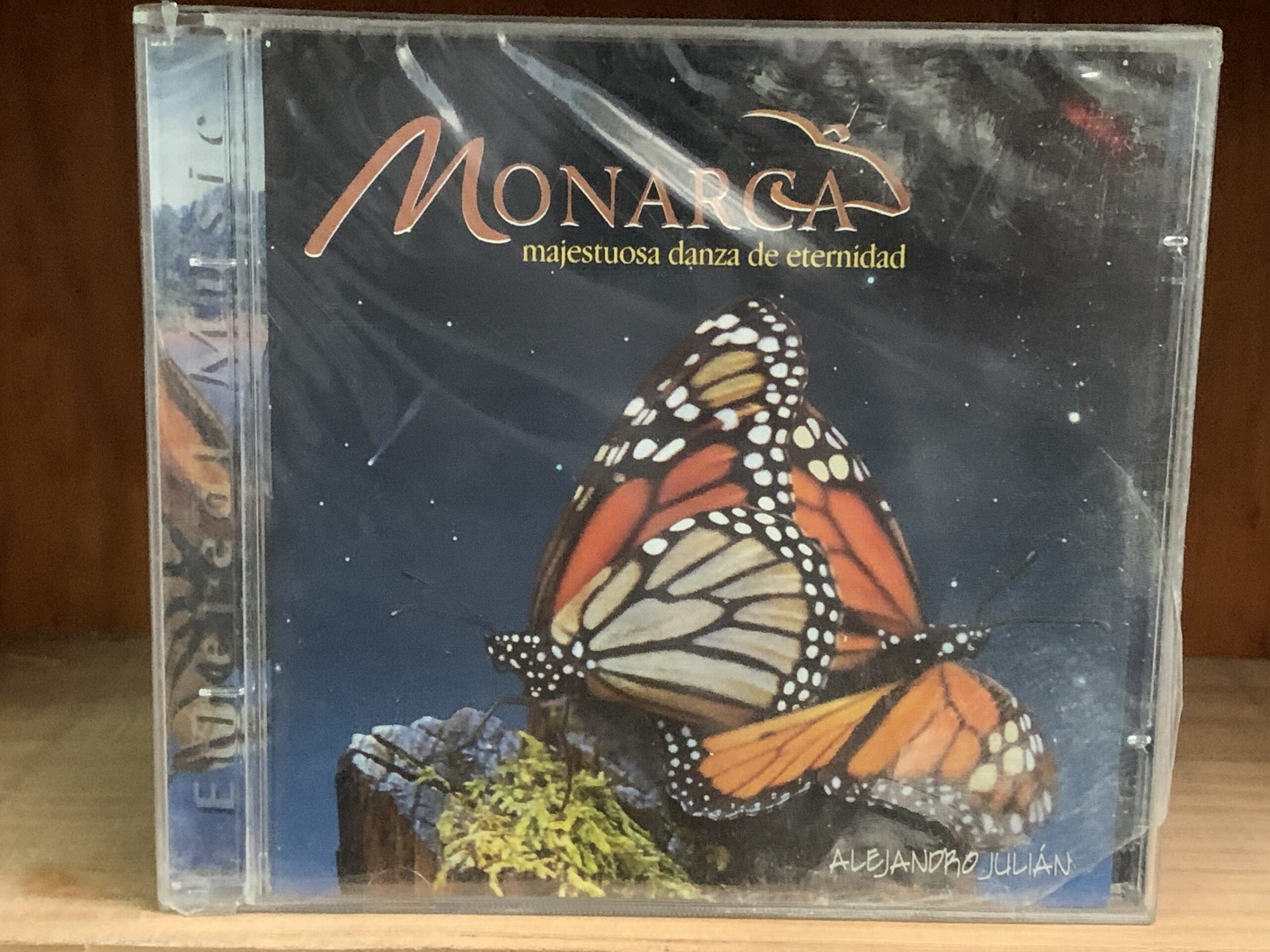 Alejandro Julián: Monarca